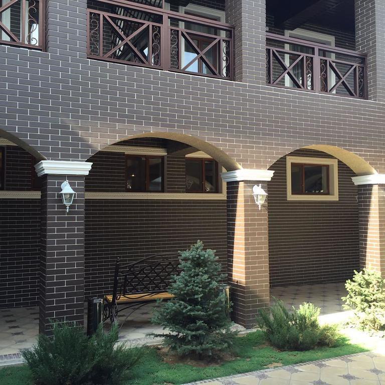 Hotel Luxury House Shymkent Esterno foto